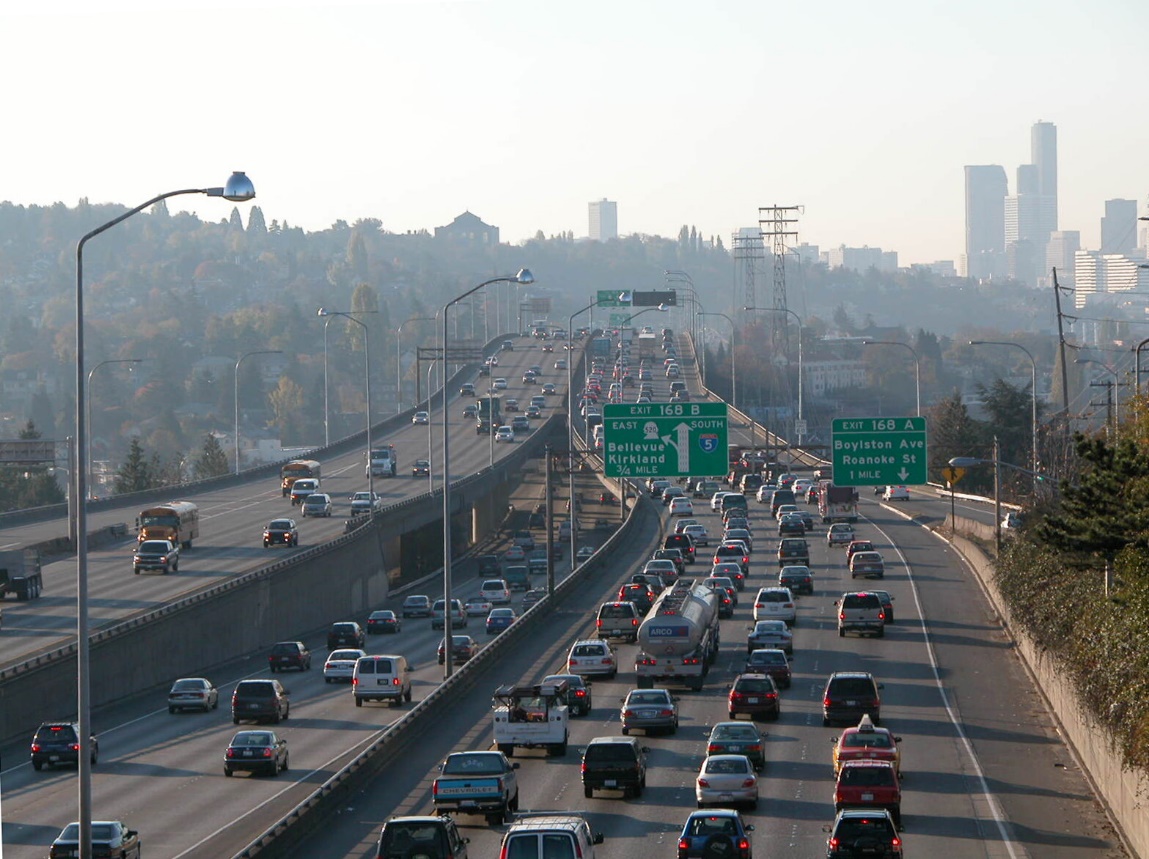 Reversible Lanes in center of I-5 (inbound to downtown Seattle in AM, outbound in PM)