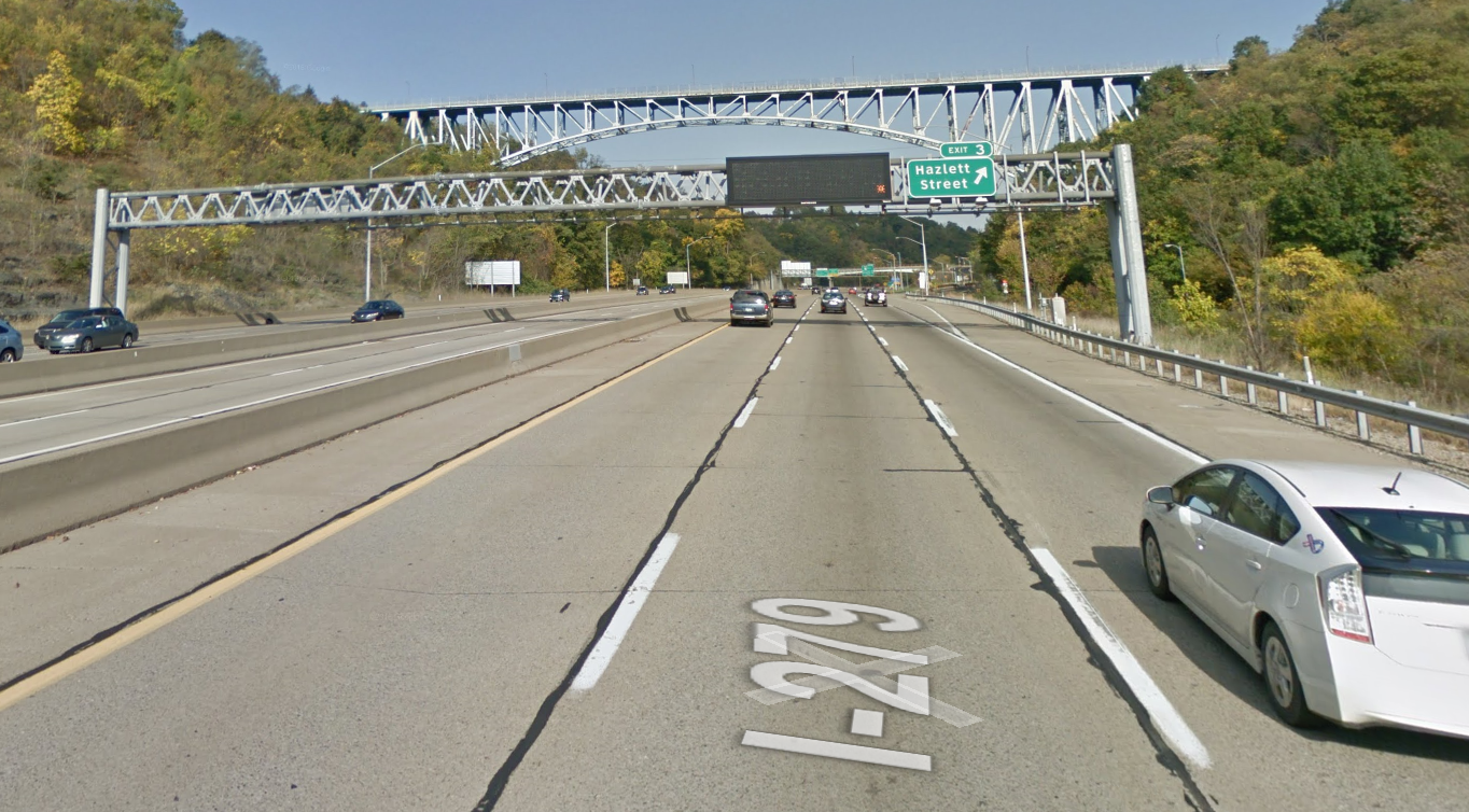 Reversible Lanes on I-279 North of Pittsburgh (40.470605, -80.003665) (2)